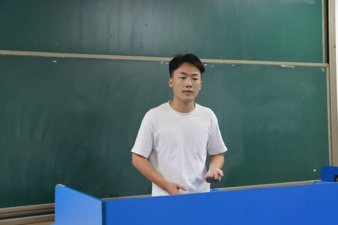 6284f3a3cc0f4.jpg